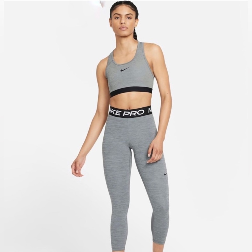 Nike Woman’s 365 Mid Rise Mesh Pants size small